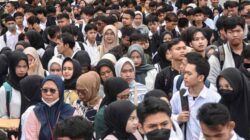 Ribuan Pencari Kerja Padati Job Fair Disnaker Ciamis di Kecamatan Cijeungjing