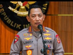 Kapolri Jenderal Listyo Sigit Prabowo Resmi Menaikkan Pangkat 27 Pati Polri Satu Tingkat Lebih Tinggi