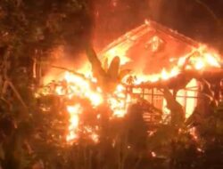 Rumah Warga di Gunungtanjung Ludes Dilalap Api, Diduga Akibat Bara Kompor Tradisional Menyambar Gorden