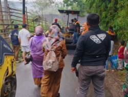 Pengaspalan Hotmix Ds Lewobaru Kec malangbong Di sambut Hangat oleh Masyarakat