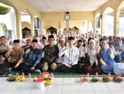 Wabup Fajar Apresiasi Konsistensi Pengajian Rutin Kelurahan Pasanggrahan Baru*