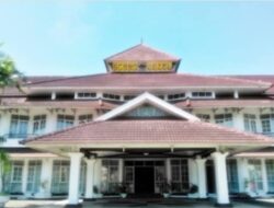 CROWN HOTEL TASIKMALAYA KLARIFIKASI TERKAIT VIDEO VIRAL DI AKUN SOSMED “PENGINAPAN BARENG PACAR