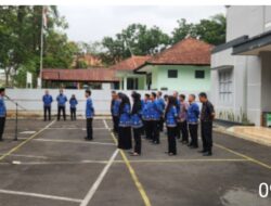 Menjelang Apel Pagi, Bupati Ciamis Tinjau Mendadak Kebersihan lingjungan sekutaran OPD*